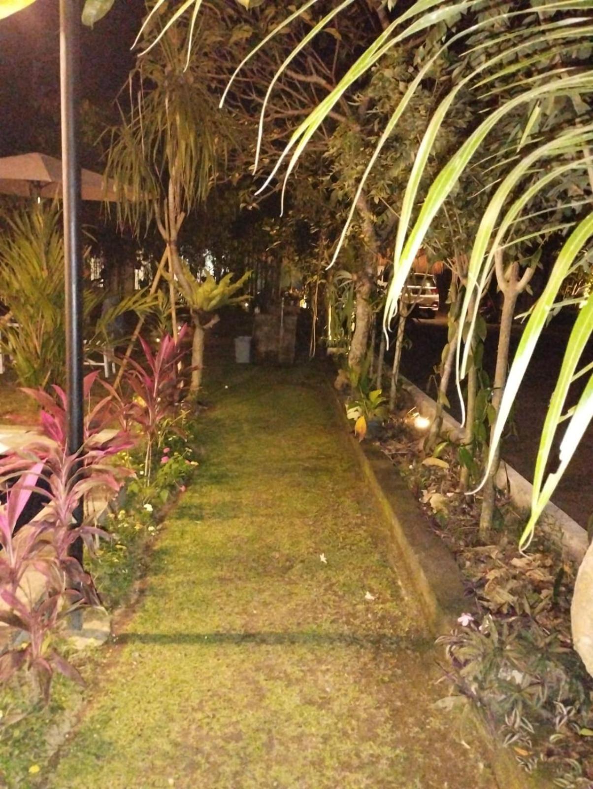 Puri Amartha Apartment Убуд Екстериор снимка